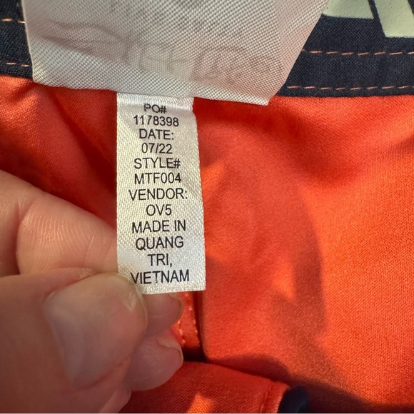 Salt Life men’s Board Shorts - Picture 4 of 4